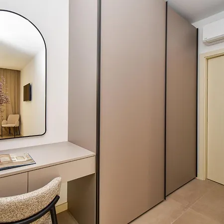 Modern Noor Near Porec By Istrabook *