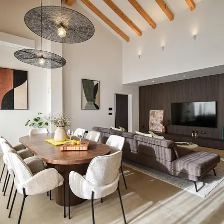 Modern Noor Near Porec By Istrabook