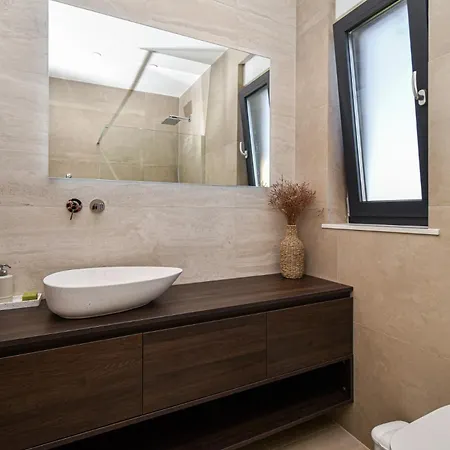 Modern Noor Near Porec By Istrabook Vila Labinci