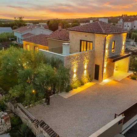 Vila Modern Noor Near Porec By Istrabook *